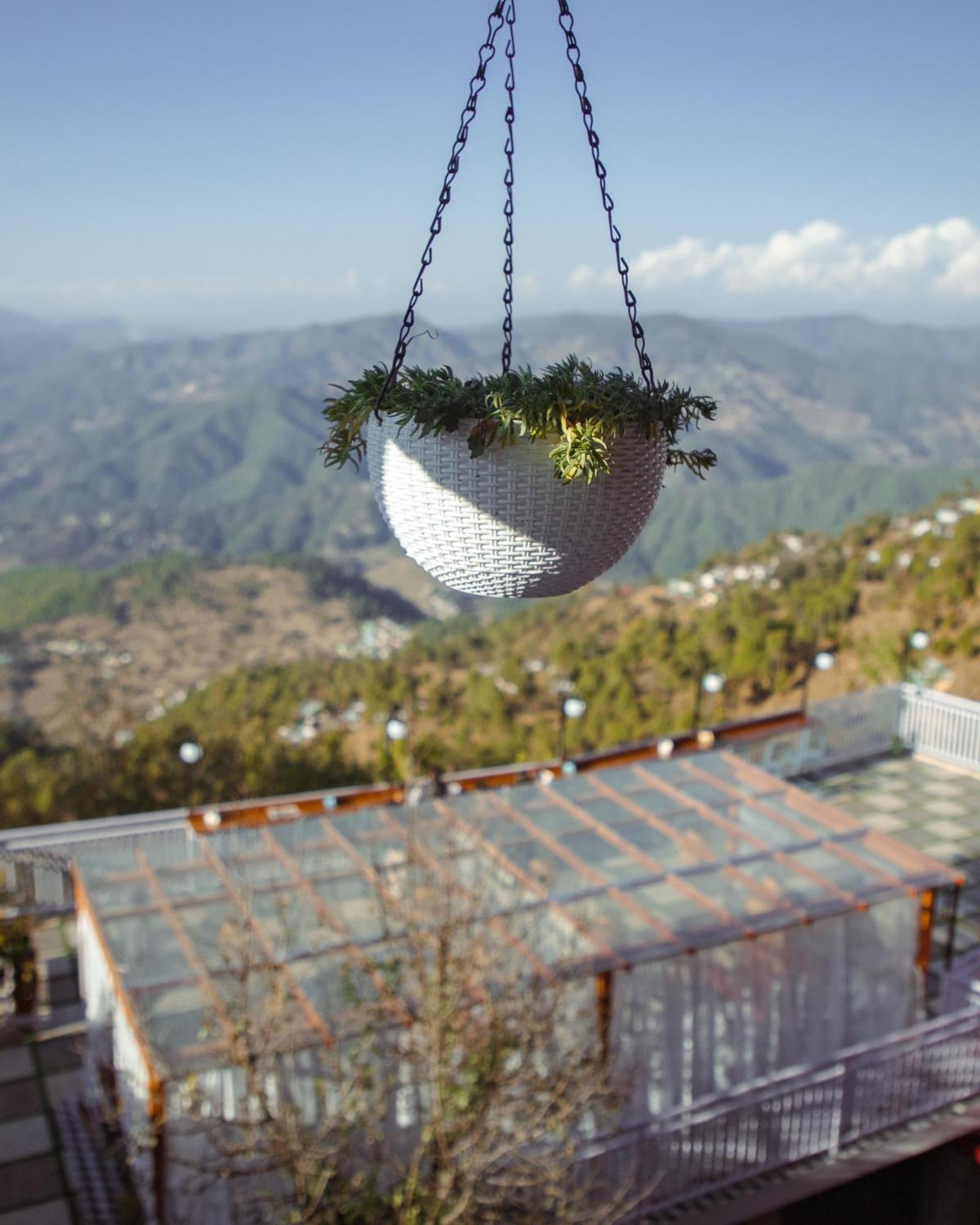 Kasar Himalaya Holiday Resort, Binsar Rd Almora Exterior foto